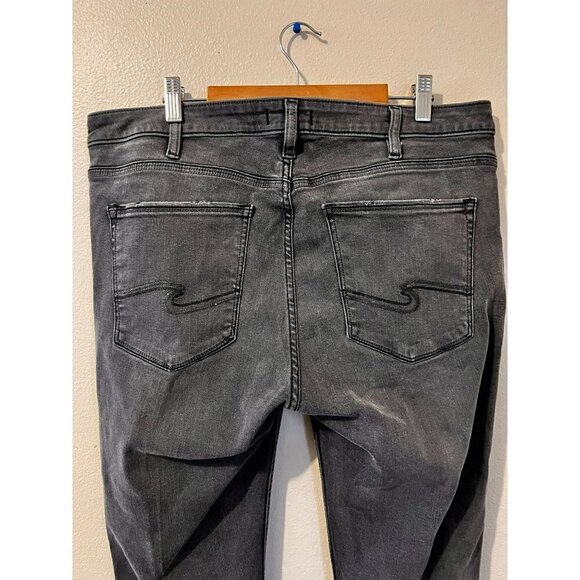 Women's Silver Jeans Co. Black 5 Button Fly Jeans Size 34 [EXCELLENT] - Picture 4 of 9